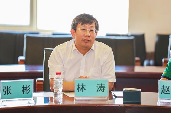 中国移动抚顺分公司总经理林涛发表讲话