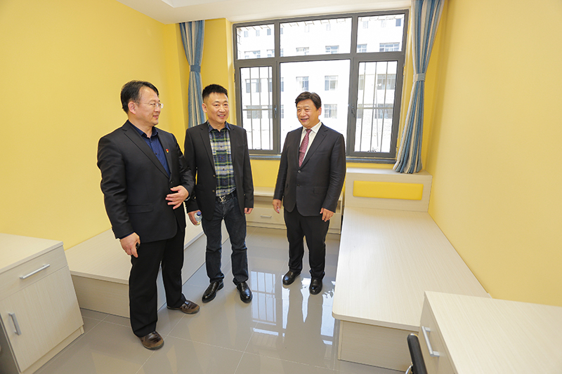 沈阳工学院董事会召开第二届二次全体会议